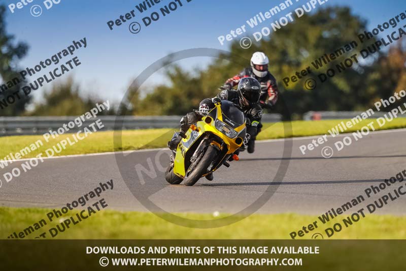 enduro digital images;event digital images;eventdigitalimages;no limits trackdays;peter wileman photography;racing digital images;snetterton;snetterton no limits trackday;snetterton photographs;snetterton trackday photographs;trackday digital images;trackday photos